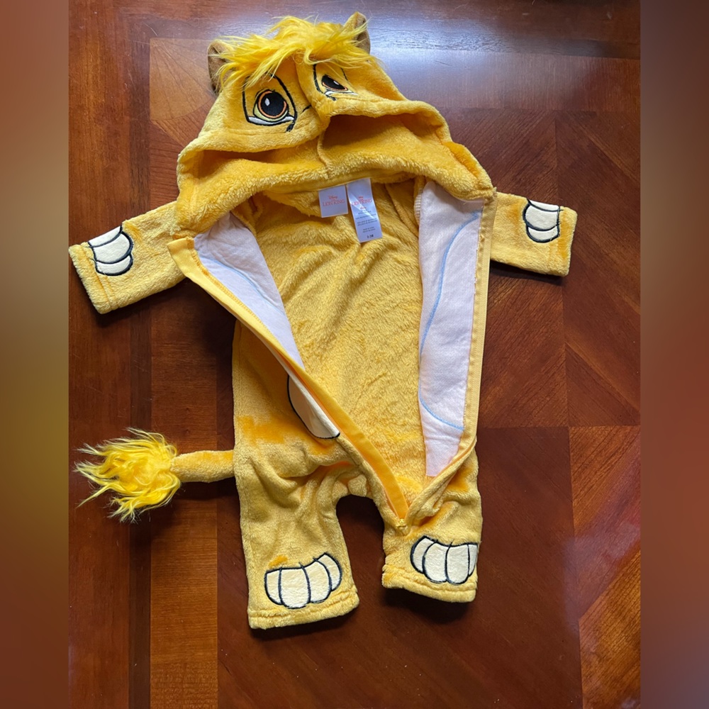 0-3 months Disney Lion King Simba Zip Up - Picture 6 of 11